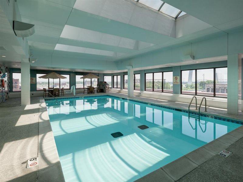 Hampton Inn St Louis- At The Arch Saint Louis Bagian luar foto