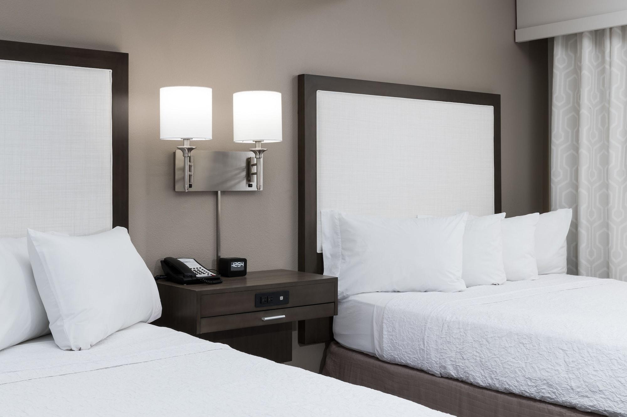 Hampton Inn St Louis- At The Arch Saint Louis Bagian luar foto