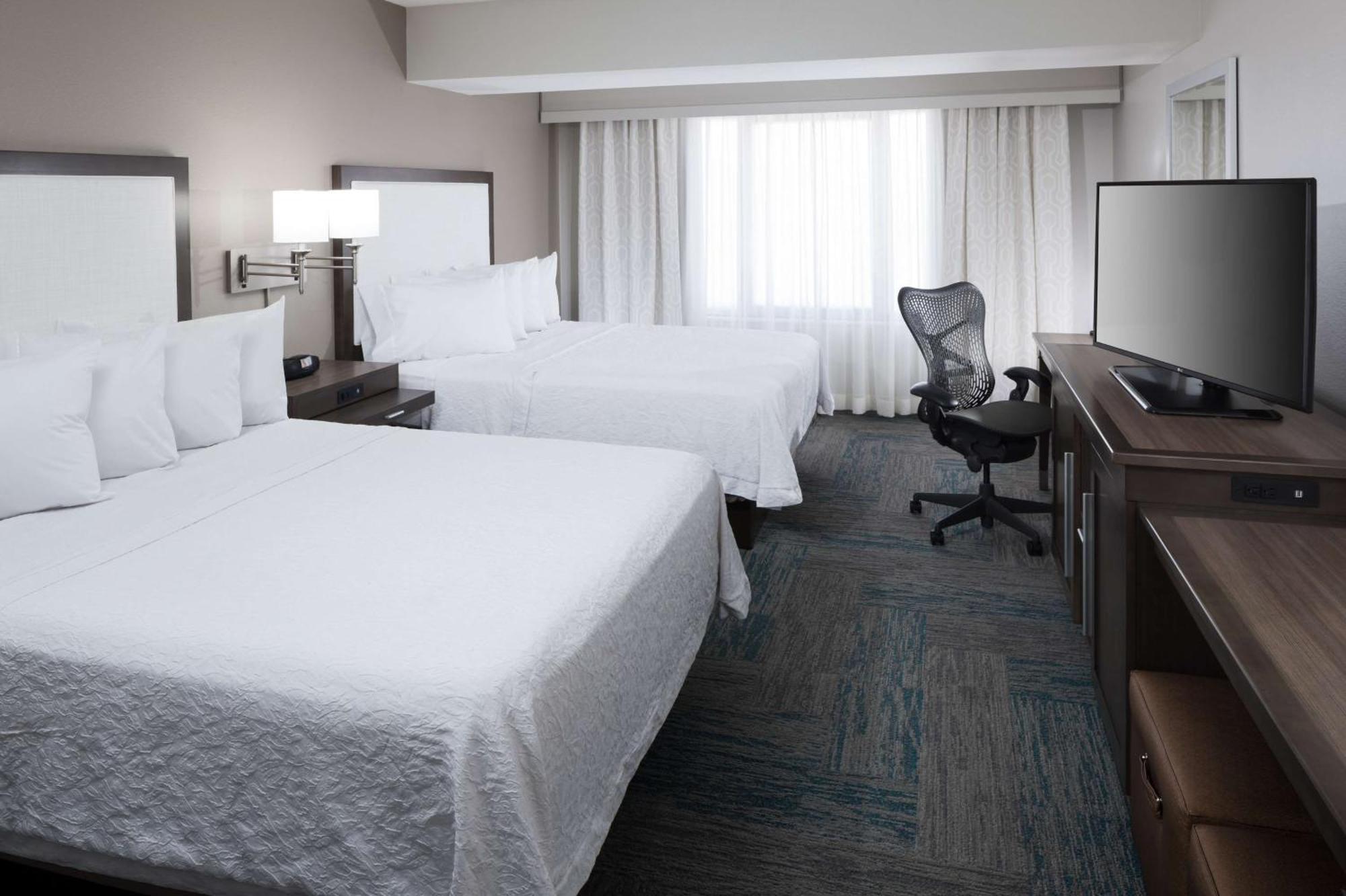Hampton Inn St Louis- At The Arch Saint Louis Bagian luar foto