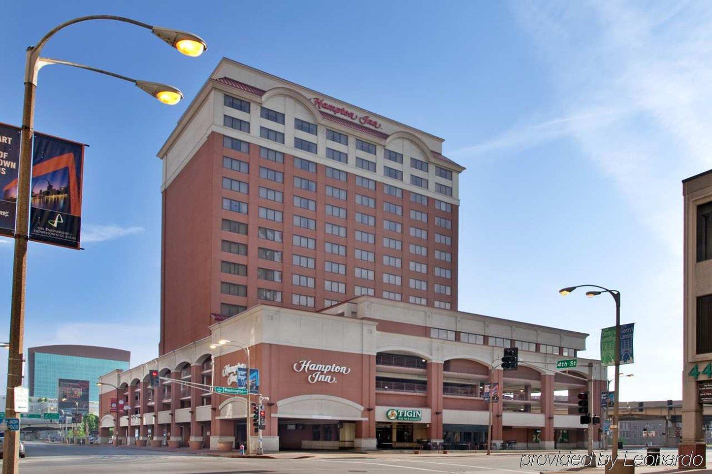 Hampton Inn St Louis- At The Arch Saint Louis Bagian luar foto