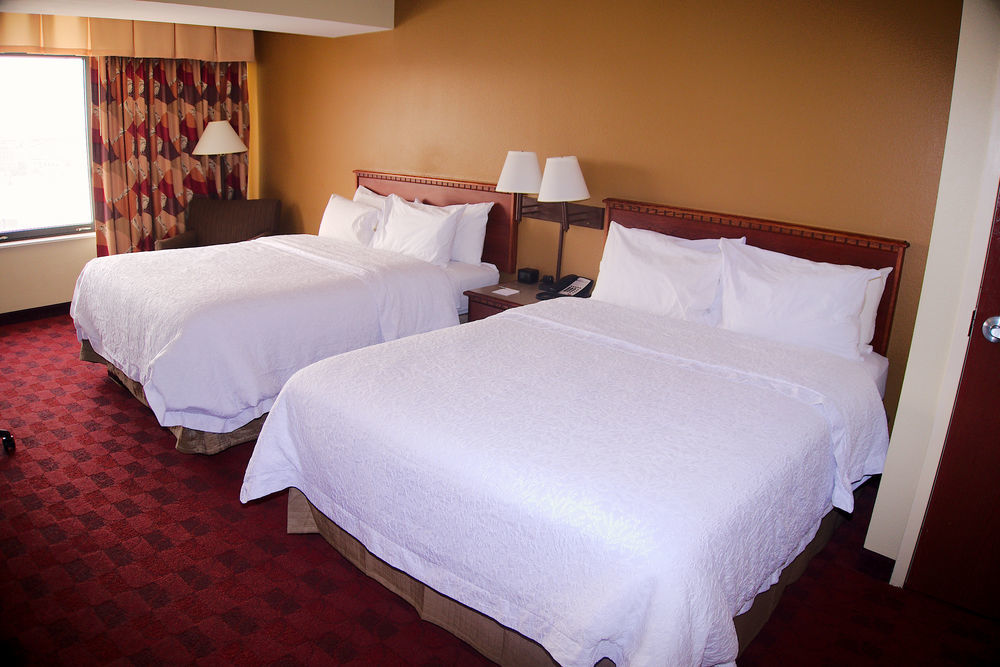 Hampton Inn St Louis- At The Arch Saint Louis Bagian luar foto