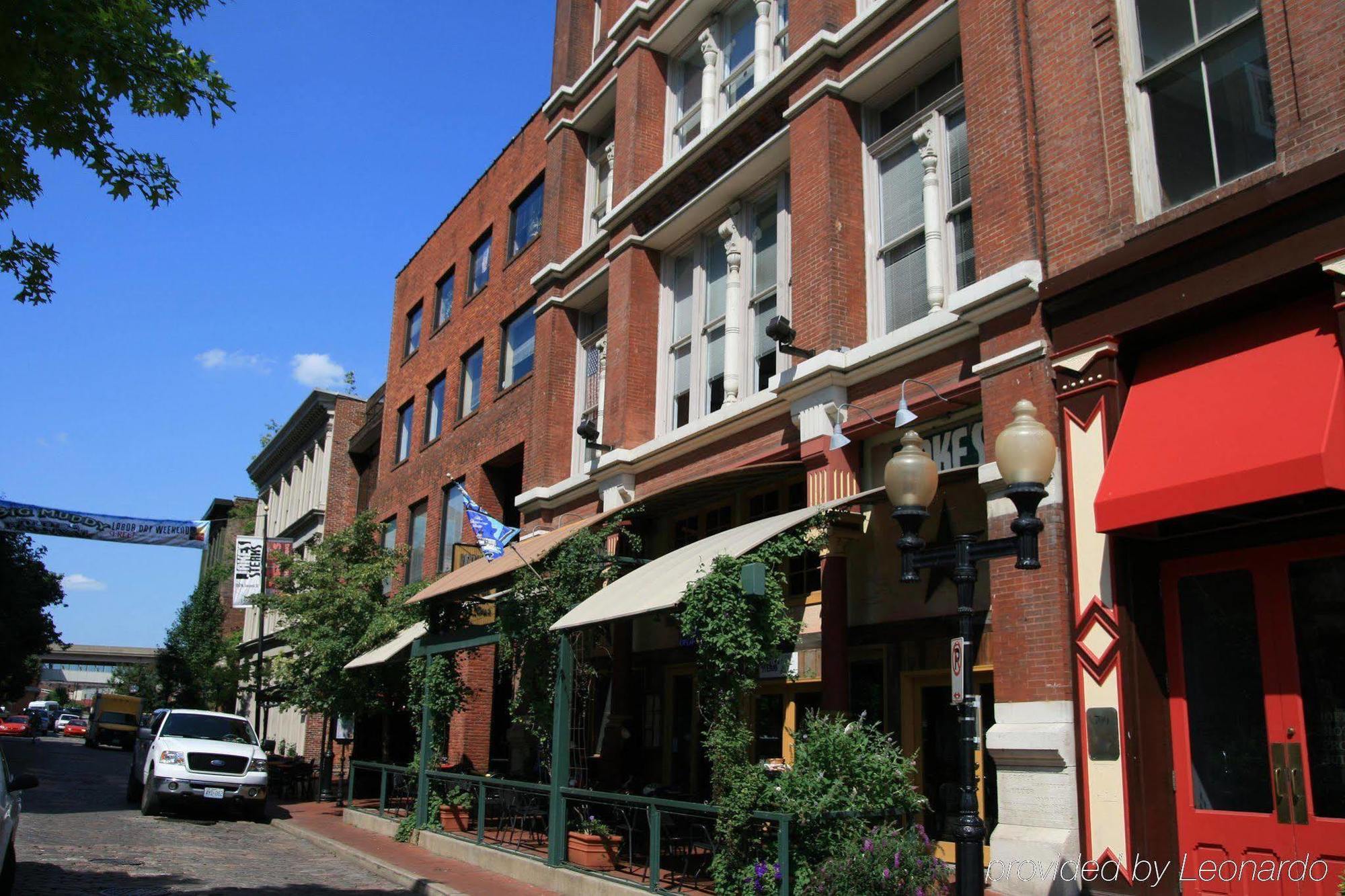 Hampton Inn St Louis- At The Arch Saint Louis Bagian luar foto